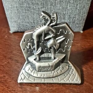 DISNEY THE NIGHTMARE BEFORE CHRISTMAS PEWTER FIGURINE